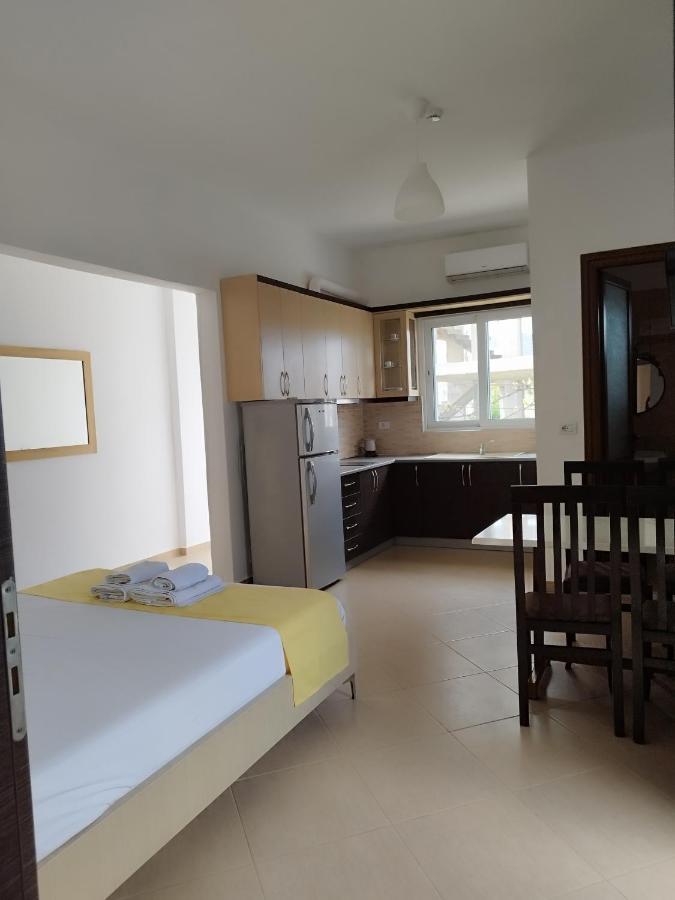 Iris Apartments Ksamil Exterior foto
