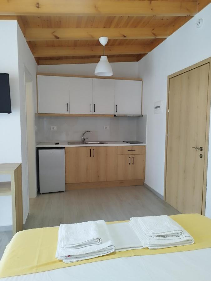 Iris Apartments Ksamil Exterior foto