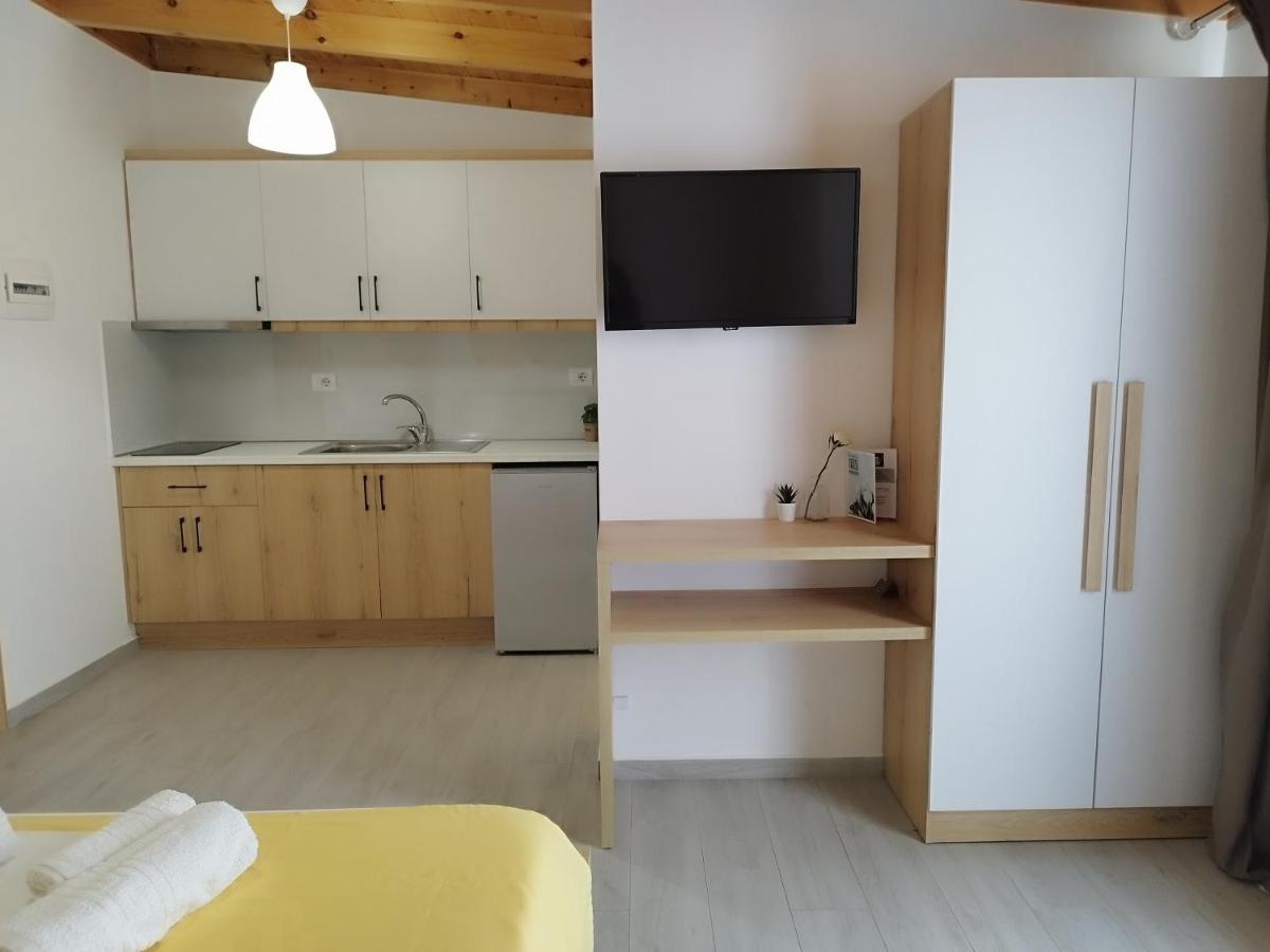 Iris Apartments Ksamil Exterior foto